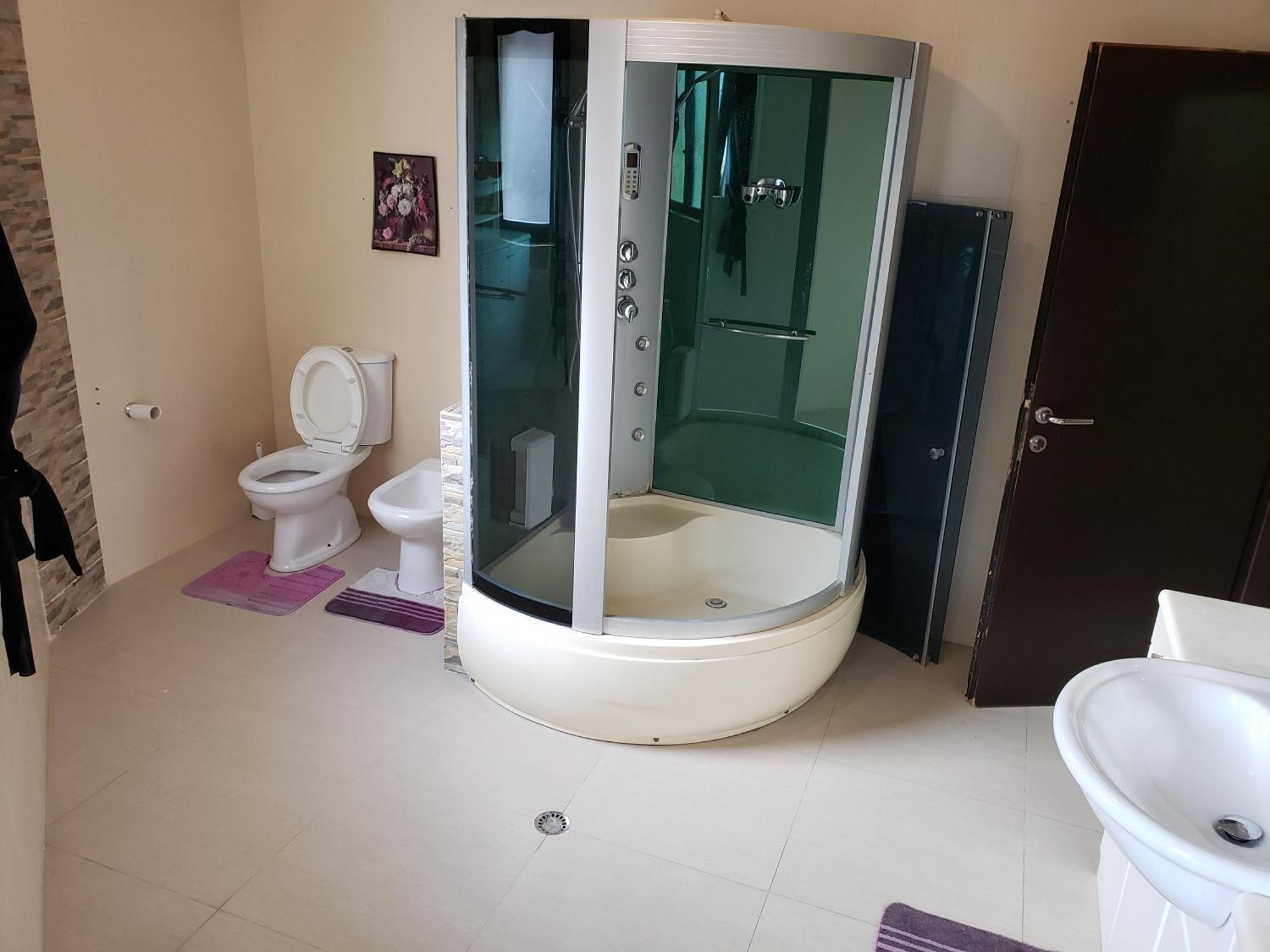Karl Thopia Apartments دراس المظهر الخارجي الصورة